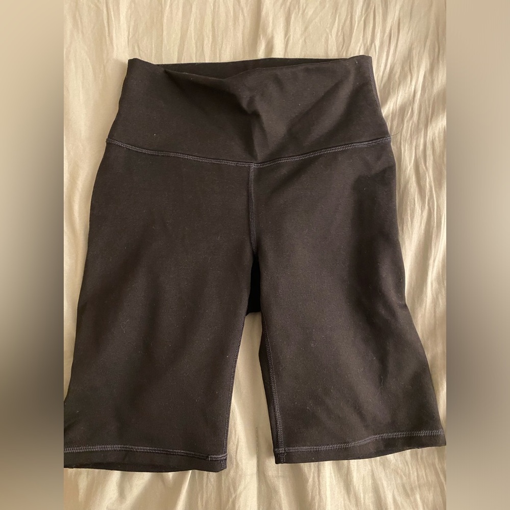Fabletics Define PowerHold 9” Bike Shorts - Picture 2 of 5